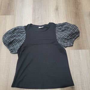 Mittoshop Classic Black Top